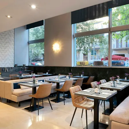 Leonardo Hotel Barcelona Gran Via-2